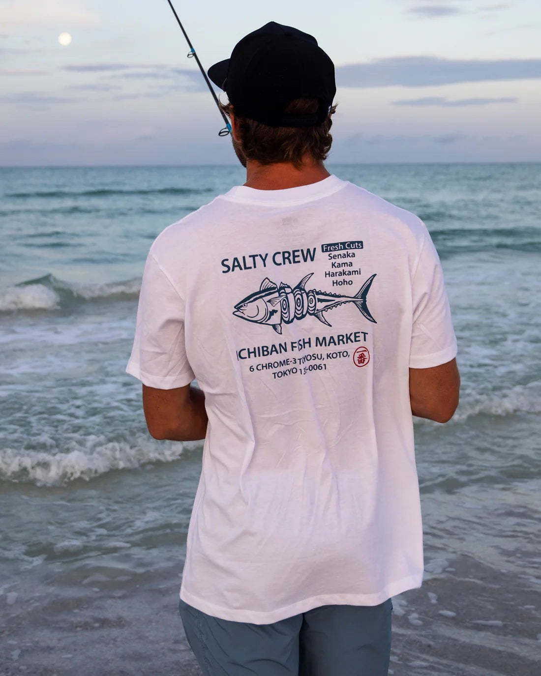 Salty crew graphic tee